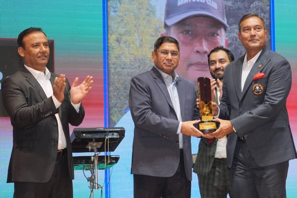 টাইগার সিমেন্ট চিফ প্যাট্রন কাপ গলফ টুর্নামেন্টের সমাপনী অনুষ্ঠিত