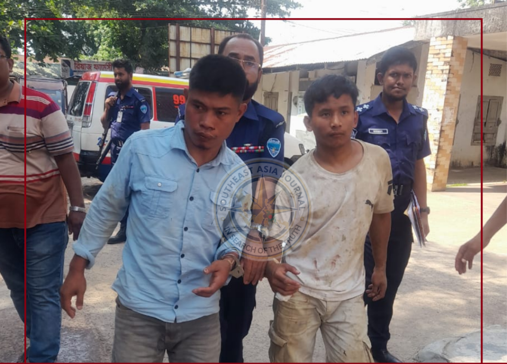 খাগড়াছড়ির রামগড়ে সেনা অভিযানে ৩ ইউপিডিএফ সন্ত্রাসী আটক, অস্ত্র-গুলি উদ্ধার