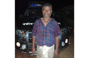 থানচিতে বিজিবির অভিযানে অপহৃত ঠিকাদার উদ্ধার, মুক্তিপণের টাকাসহ অপহরণকারী মাংলে ম্রো আটক