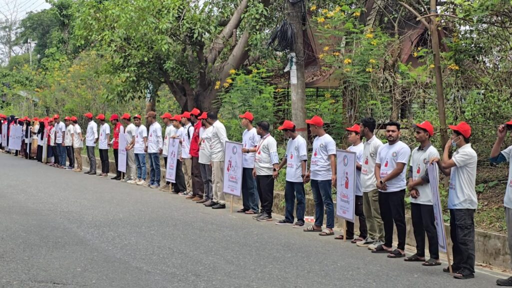 দুর্যোগে বিভেদ নয়, মানবতার সেবায় ঐক্যের আহ্বান