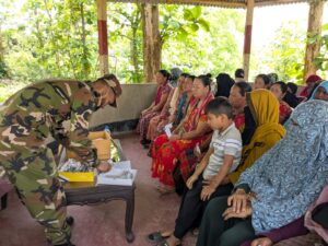 মহালছড়িতে সেনা জোনের চোখের চিকিৎসা ক্যাম্প: দ্বিতীয় ধাপে চশমা ও ওষুধ বিতরণ