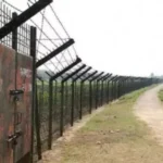 কুলাউড়া সীমান্ত দিয়ে ঠেলে পাঠানো ১০ বাংলাদেশিকে স্বজনদের কাছে হস্তান্তর
