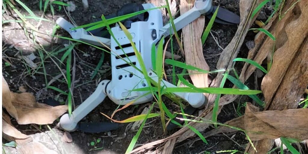 পাটগ্রাম সীমান্তে উদ্ধার বিএসএফের নজরদারি ড্রোন উদ্ধার, সতর্ক বিজিবি