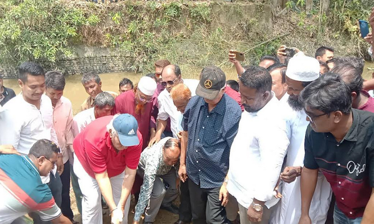 নাইক্ষ্যংছড়িতে খাল পুনঃখনন কার্যক্রম শুরু, জলাবদ্ধতা নিরসনে স্বস্তির আশা