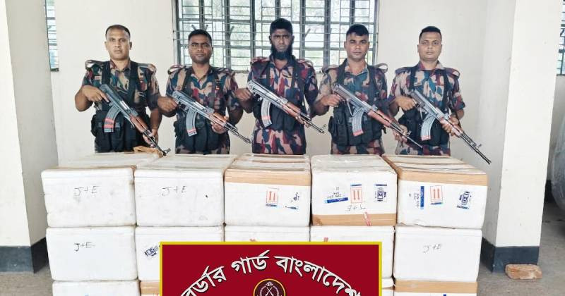 হবিগঞ্জে ২ কোটি টাকার ভারতীয় গলদা চিংড়ির রেণু পোনা জব্দ
