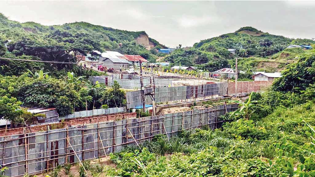 জঙ্গল সলিমপুরে র‍্যাবের ক্যাম্পে ইয়াসিন বাহিনীর গুলি