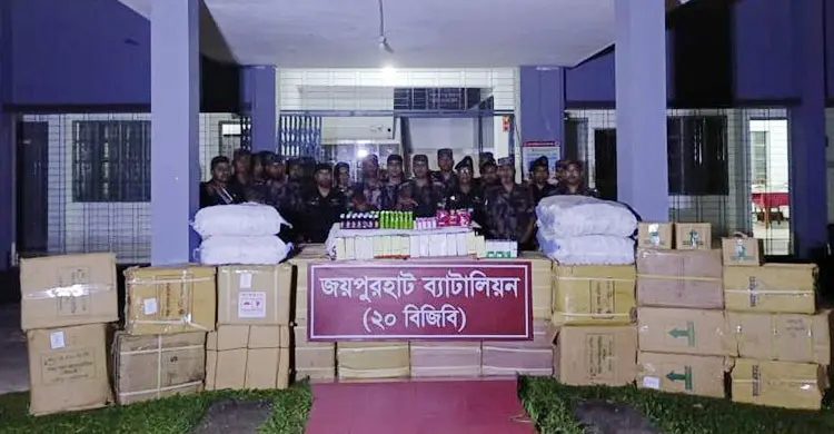 জয়পুরহাটে কুরিয়ার সার্ভিসের গোডাউনে বিপুল পরিমাণ যৌন উত্তেজক সিরাপ