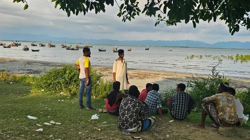 সীমান্তের ওপারে মাইন বিস্ফোরণে রোহিঙ্গা যুবক আহত
