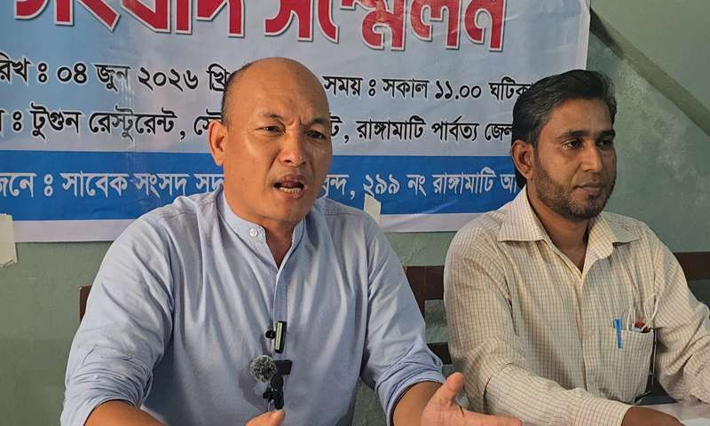 প্রতিদ্বন্দ্বী প্রার্থীদের সংবাদ সম্মেলন: মীর হেলালের অপসারণ ও দীপেন দেওয়ানকে পুনর্বহালের দাবি