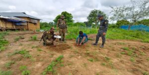 মানবিক সহায়তা ও সবুজায়নে সেনাবাহিনীর বহুমুখী উদ্যোগে উপকৃত পার্বত্যবাসী