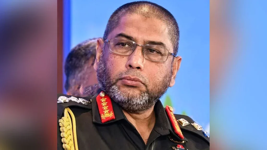 দাড়ি রেখে প্রশংসিত বাংলাদেশ সেনাবাহিনী প্রধান জেনারেল ওয়াকার
