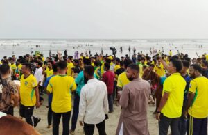কক্সবাজারে ব্রাজিল সমর্থকদের বর্ণাঢ্য শোভাযাত্রা, উৎসবে মেতে উঠল পর্যটন শহর