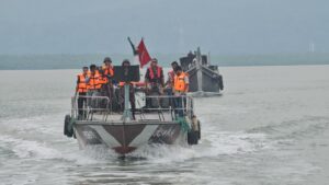 নাফ নদী থেকে পাহাড়ি পথ, উপকূল থেকে বিমানবন্দর: অর্ধ শতাধিক রুট দিয়ে ঢুকছে মাদক