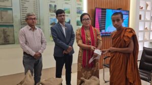 নাইক্ষ্যংছড়িতে মাইন বিস্ফোরণে নিহতদের পরিবারকে আর্থিক সহায়তা প্রদান