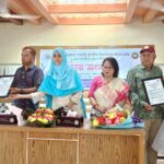 খাগড়াছড়ির রামগড়ে ৯ অবসরপ্রাপ্ত প্রধান শিক্ষককে সংবর্ধনা