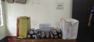 মহালছড়িতে ৭ কেজি গাঁজাসহ মাদক কারবারি কেতন চাকমা আটক, মোটরসাইকেল জব্দ