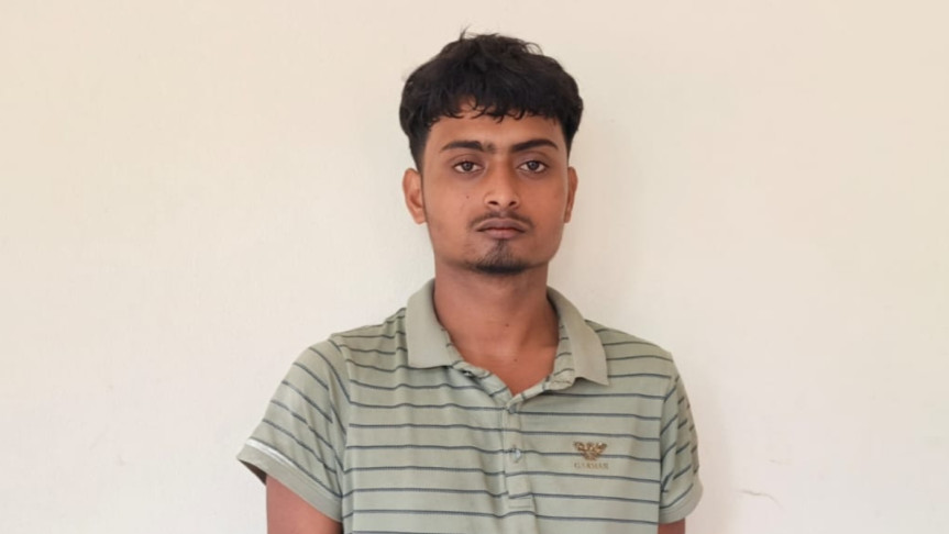 আঁধারমানিক সীমান্তে বিজিবির হাতে ভারতীয় নাগরিক আটক