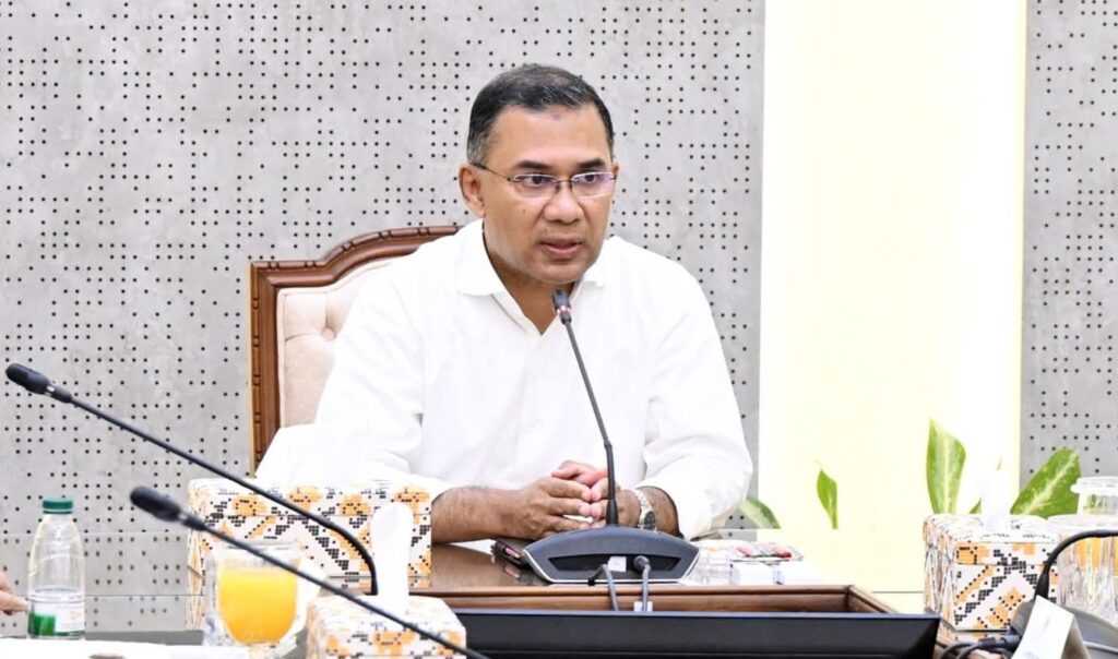 মশক নিধন শেখার জন্য ফ্লোরিডায় নয়, দেশেই ডোবার পাশে যেতে বললেন প্রধানমন্ত্রী