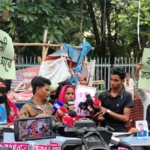 মিয়ানমারে আটক ২৭ জেলেকে ফেরাতে স্বজনদের মানববন্ধন