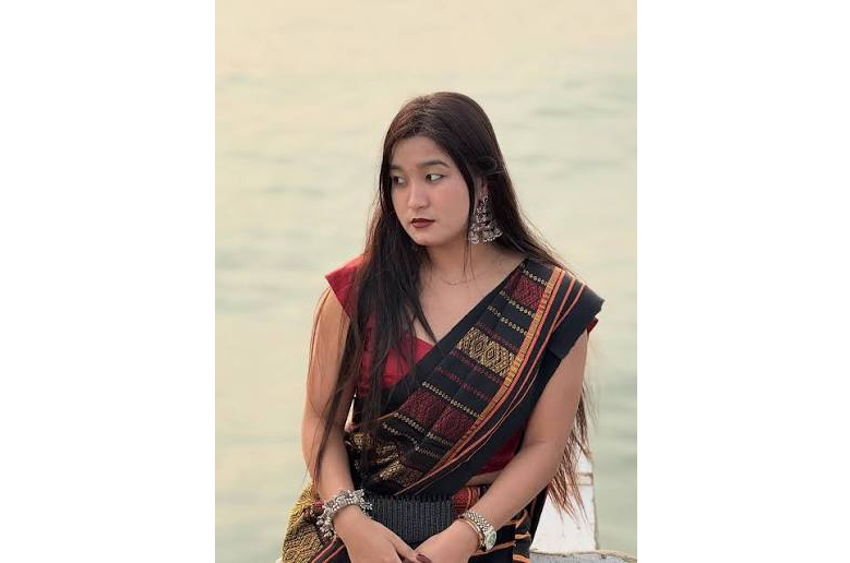 সাঙ্গু নদীতে নৌকাডুবি: ‘মারমা গার্ল মিথিলা’র জীবন বাঁচালো বাঙালি যুবকরা