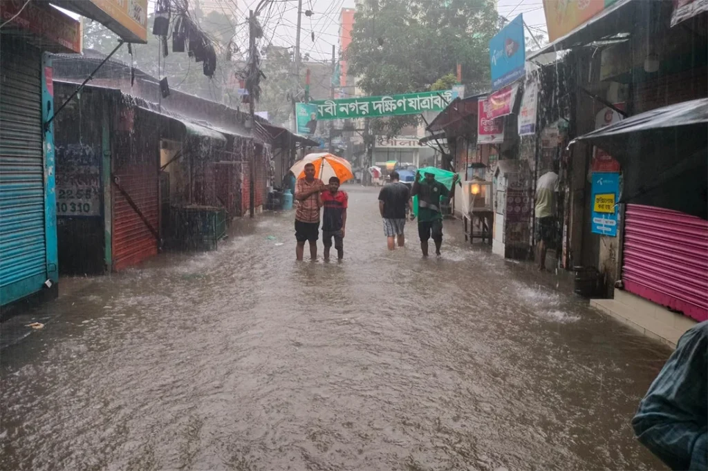২৪ ঘণ্টায় ঢাকায় ৯৭ মিলিমিটার বৃষ্টি