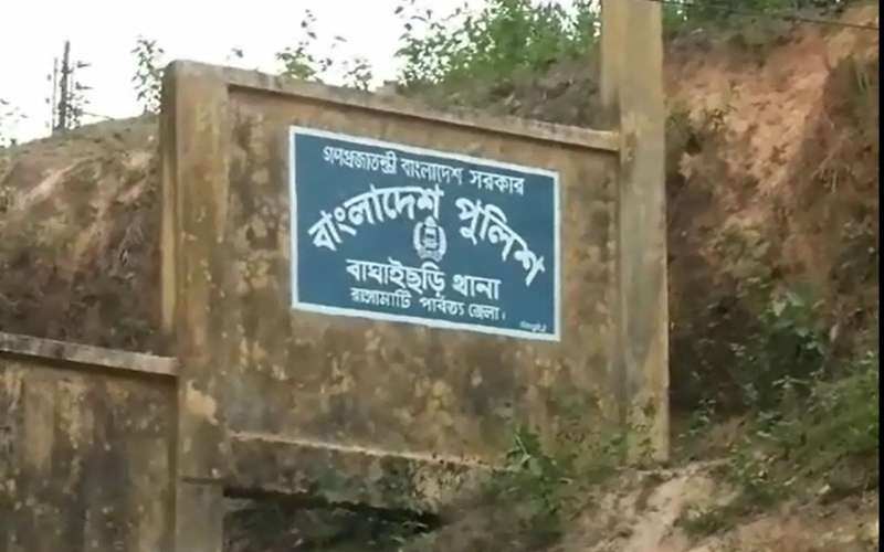 চাকমা যুবক কর্তৃক স্কুল ছাত্রীকে ধর্ষণের পর ধামাচাপার চেষ্টা, বিচার চাইলে গুমের হুমকি!