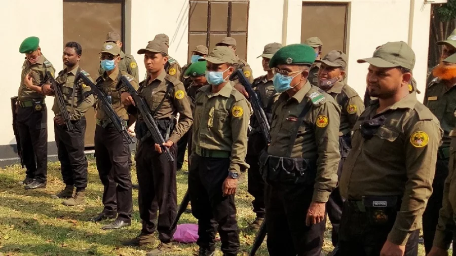 দেশের ৫০০ উপজেলা স্বাস্থ্য কমপ্লেক্সে আনসার মোতায়েন