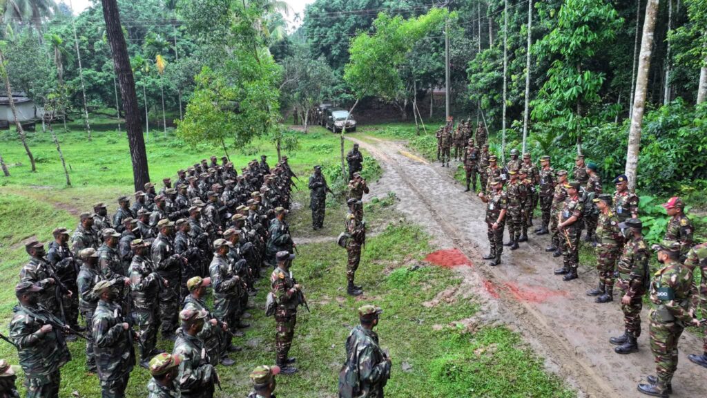 সিলেট ও ঘাটাইলে গ্রীষ্মকালীন প্রশিক্ষণ-২০২৬ পরিদর্শন করলেন সেনাবাহিনী প্রধান