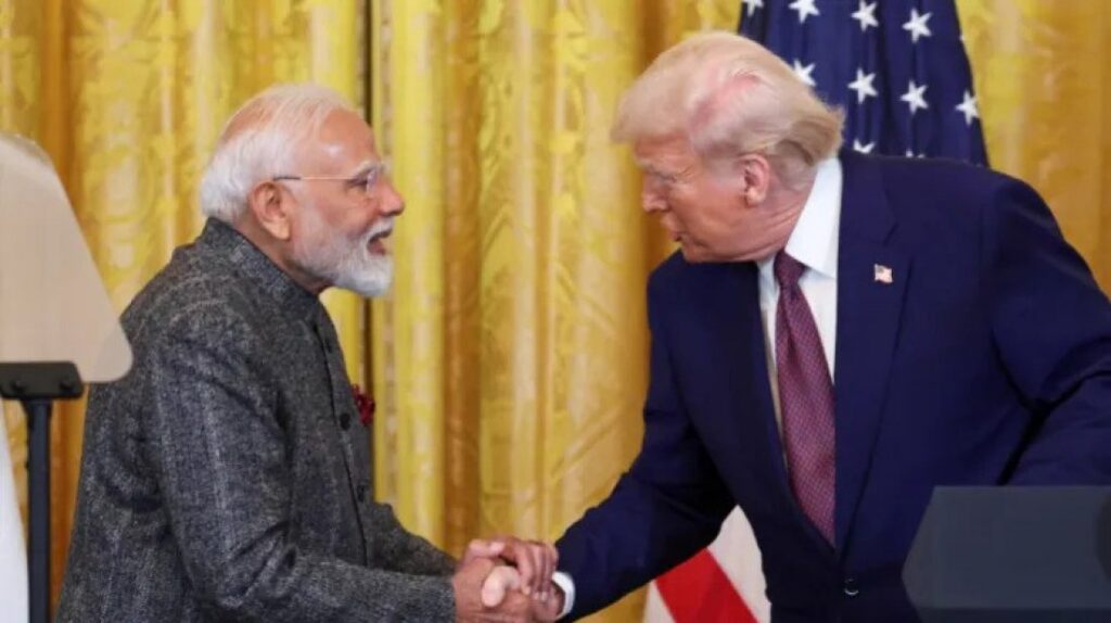 জেনেরিক ওষুধে ২০০ শতাংশ মার্কিন শুল্ক, ভারতের জন্য বড় আঘাত
