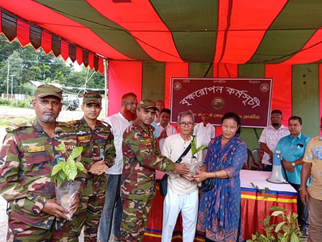 সবুজায়ন ও সম্প্রীতি জোরদারে প্রশংসনীয় উদ্যোগ বাঘাইহাট জোনের, চারা বিতরণ