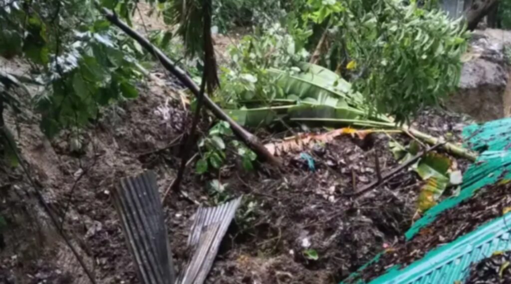 কক্সবাজারে ফের পাহাড়ধস, গৃহবধূ নিহত