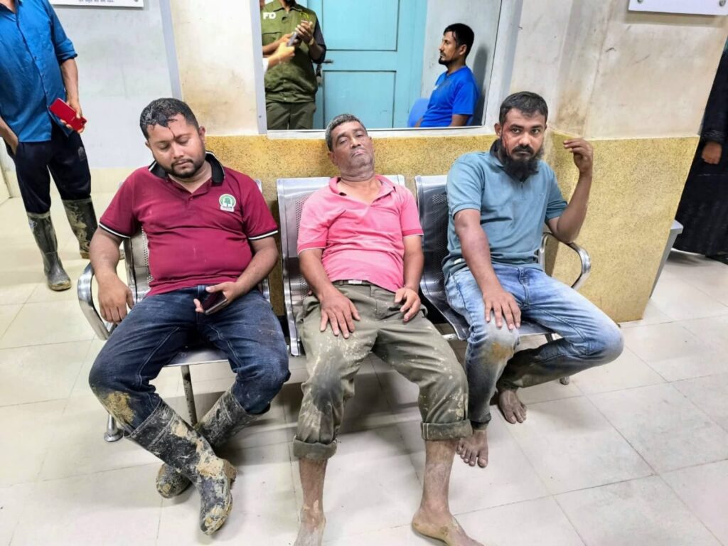 কক্সবাজারে বনকর্মীদের ওপর হামলা: ১৭ জনের নাম উল্লেখ করে ৯০ জনের বিরুদ্ধে মামলা