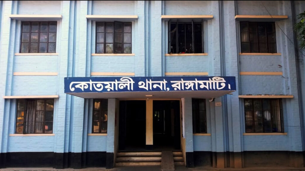 রাঙামাটিতে নেশার টাকা বিরোধে মায়ের দায়ের কোপে ছেলে নিহত