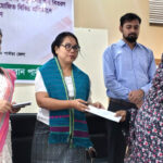 বান্দরবানে সংরক্ষিত নারী এমপির ঐচ্ছিক তহবিলের অনুদান ও ত্রাণসামগ্রী বিতরণ