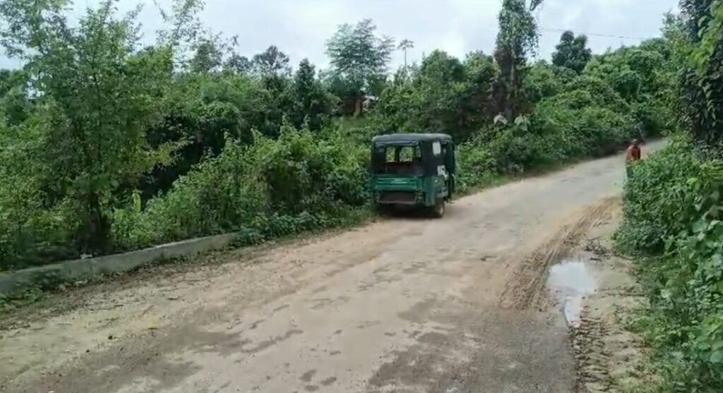 লংগদুতে মাহিন্দ্র-অটোরিকশার মুখোমুখি সংঘর্ষে শিশুর মৃত্যু, আহত ৫