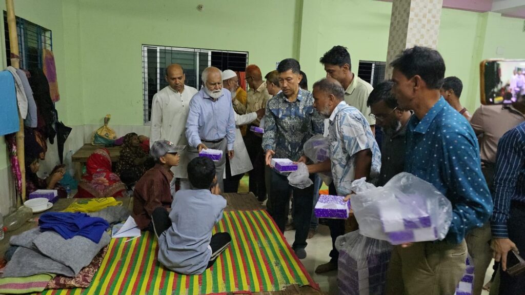 ত্রাণ ও খাবার যতদিন প্রয়োজন, ততদিন দেওয়া হবে- রাঙামাটিতে দুর্যোগ প্রতিমন্ত্রী