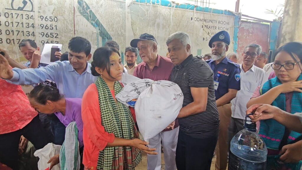 বন্যায় ক্ষতিগ্রস্তদের বসতঘর সরকারি উদ্যোগে পুনর্নির্মাণ করা হবে: প্রতিমন্ত্রী অনিন্দ্য ইসলাম অমিত