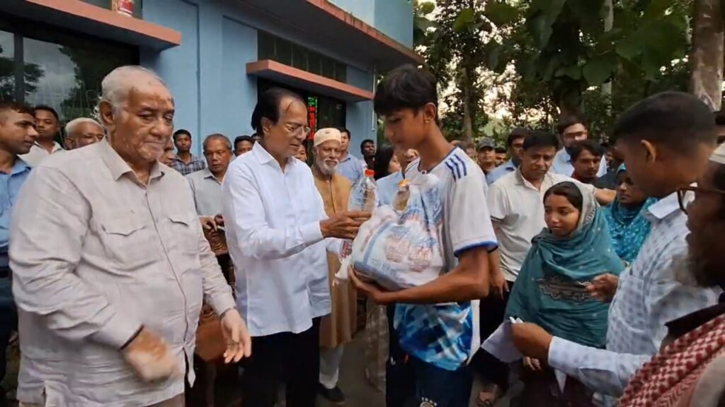 ‘বন্যায় ক্ষতিগ্রস্ত মানুষের পুনর্বাসনে প্রয়োজনীয় সব ধরনের পদক্ষেপ গ্রহণ করা হবে’