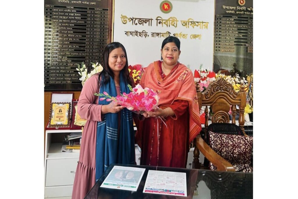 বাঘাইছড়িতে প্রথম নারী হেডম্যান হিসেবে নিয়োগ পেলেন রৌসায়ী লুসাই