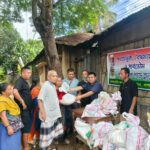 দীঘিনালায় বন্যাদুর্গতদের মাঝে গণসংহতি আন্দোলনের ত্রাণ বিতরণ