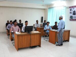 দিনাজপুরে সীমান্তবর্তী যুবকদের দক্ষতা উন্নয়নে বিজিবির কম্পিউটার প্রশিক্ষণ উদ্বোধন
