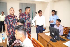 দিনাজপুরে সীমান্তবর্তী যুবকদের দক্ষতা উন্নয়নে বিজিবির কম্পিউটার প্রশিক্ষণ উদ্বোধন