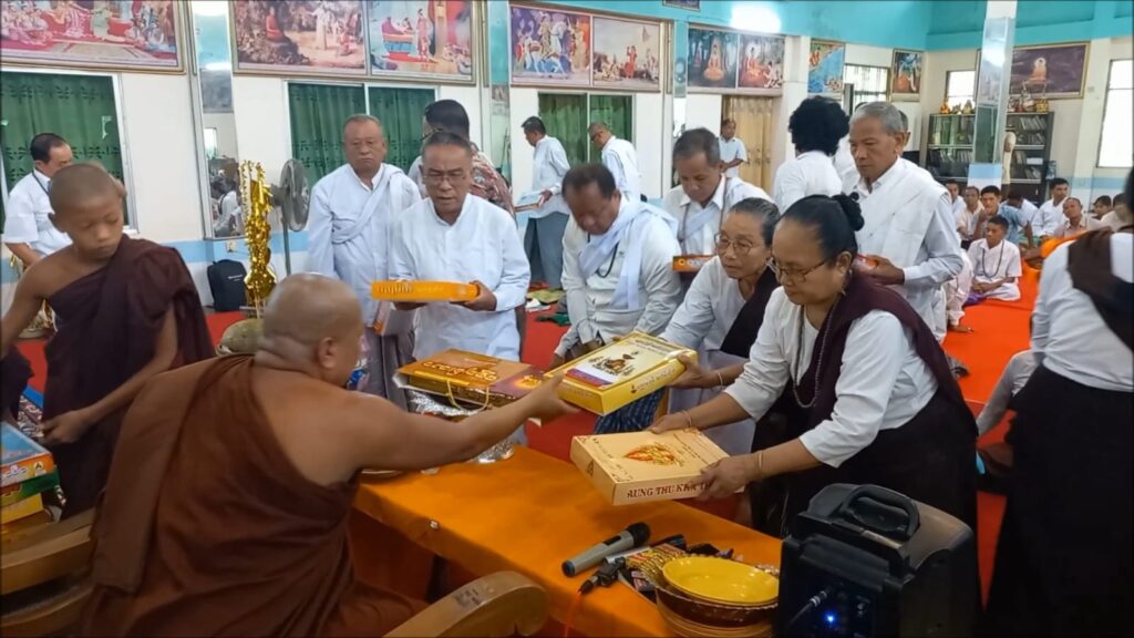 নানা আয়োজনে বান্দরবানে আষাঢ়ী পূর্ণিমা উদযাপন, শুরু হলো তিন মাসব্যাপী বর্ষাবাস
