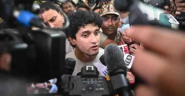 মোদী সরকারকে ২৪ ঘণ্টার আলটিমেটাম বিক্ষোভকারীদের