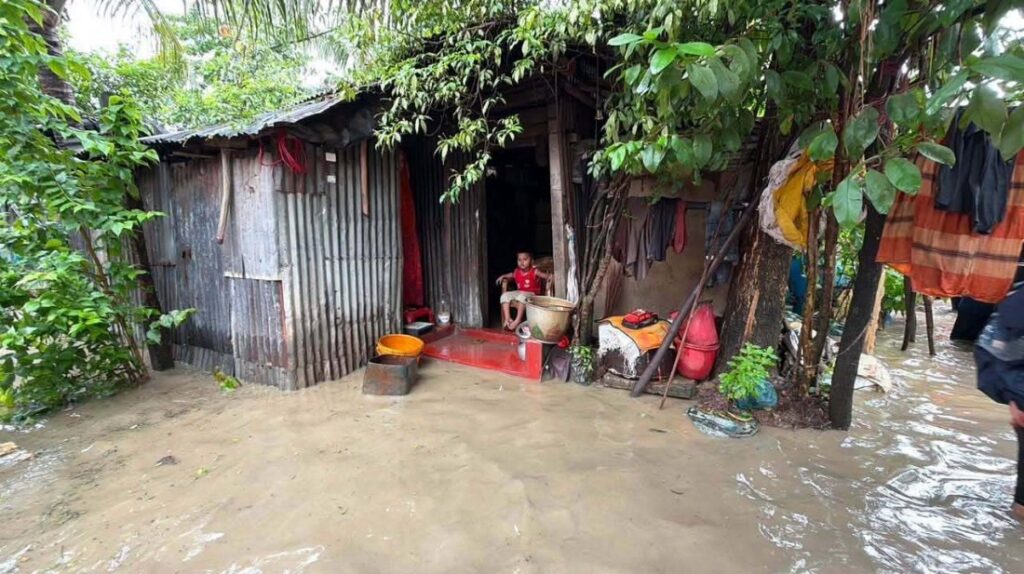 চট্টগ্রামের বাঁশখালীতে পাহাড়ি ঢলের পানিতে ডুবে ২ শিশুর মৃত্যু