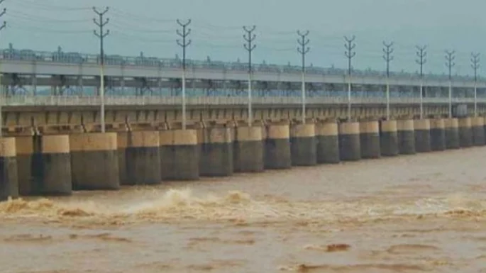 গঙ্গার পানি বণ্টন চুক্তির গুরুত্ব বিবেচনায় ভারত এগিয়ে আসবে বলে আশা ঢাকার