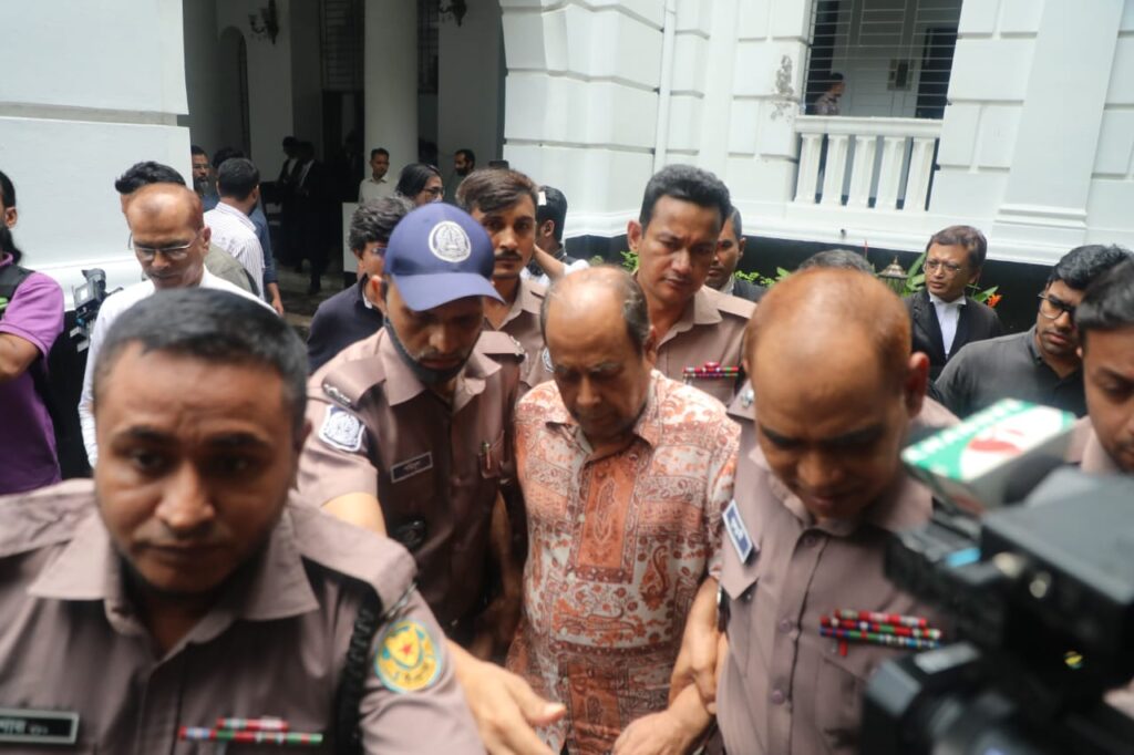 মোজাফফরকে গ্রেফতার দেখিয়ে জিজ্ঞাসাবাদের অনুমতি ট্রাইব্যুনালের