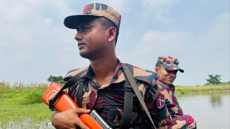 ফিন্যান্সিয়াল টাইমসের রিপোর্ট- রাতের আঁধারে হাজারো মুসলিমকে বাংলাদেশে ঠেলে পাঠাচ্ছে ভারত