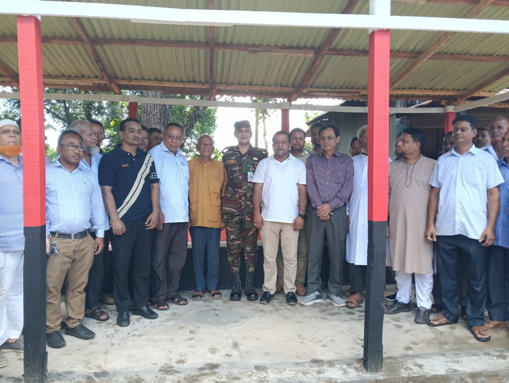 মাটিরাঙ্গায় ব্যক্তিগত উদ্যোগে যাত্রীছাউনি, কমবে বাইল্যাছড়ির মানুষের দুর্ভোগ