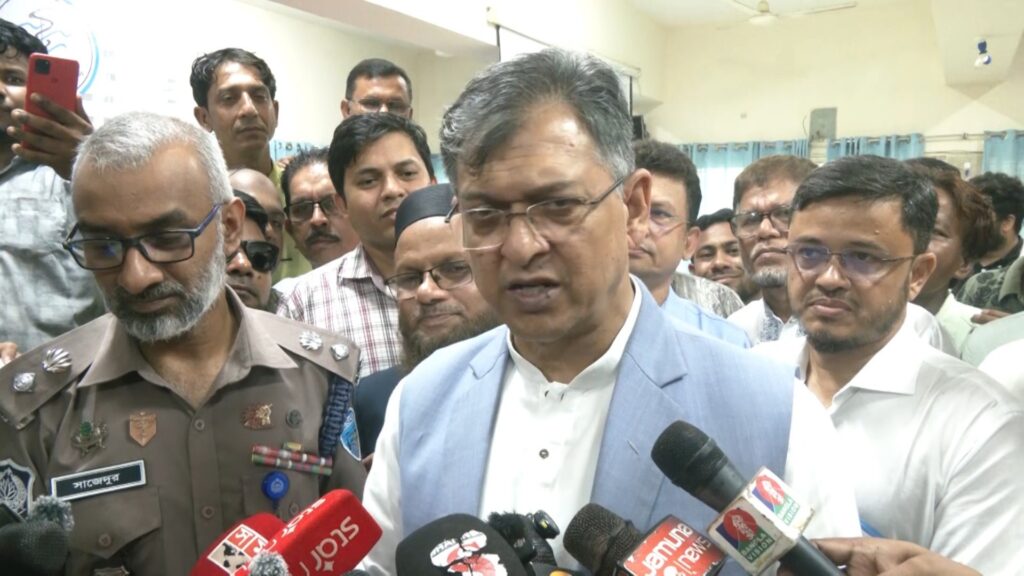 ‘আওয়ামী লীগ অস্থিরতা সৃষ্টির চেষ্টা করছে, জনগণ তা গ্রহণ করবে না’: স্বরাষ্ট্রমন্ত্রী